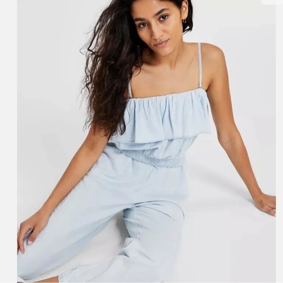 Tommy Hilfiger jeans chambray ruffled sleeveless jumpsuit - Picture 4 of 10